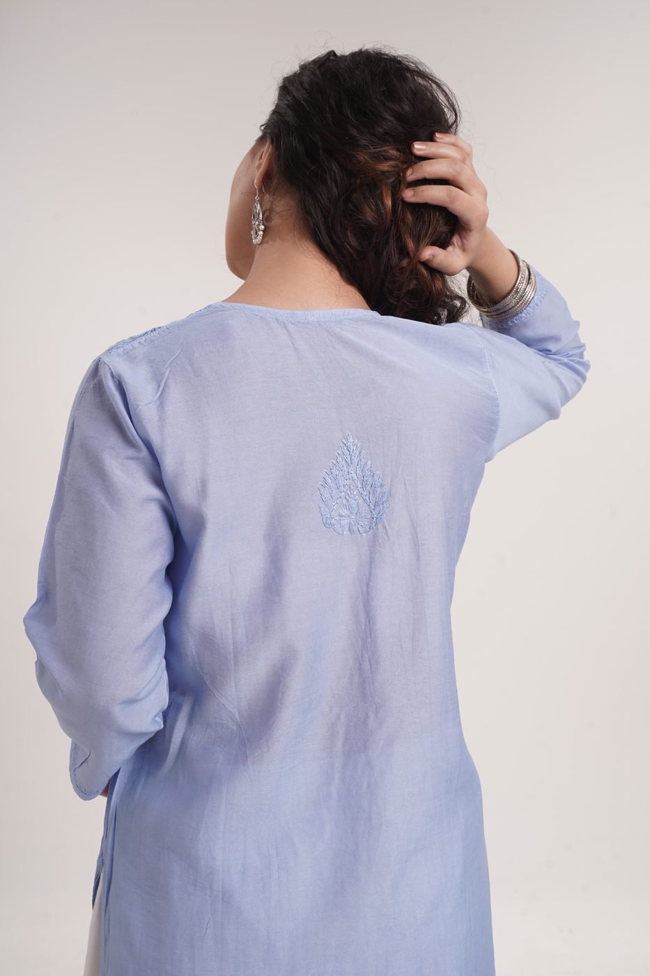 The Poetry of Chanderi Silk: Light, Sheen & The Living Loom
